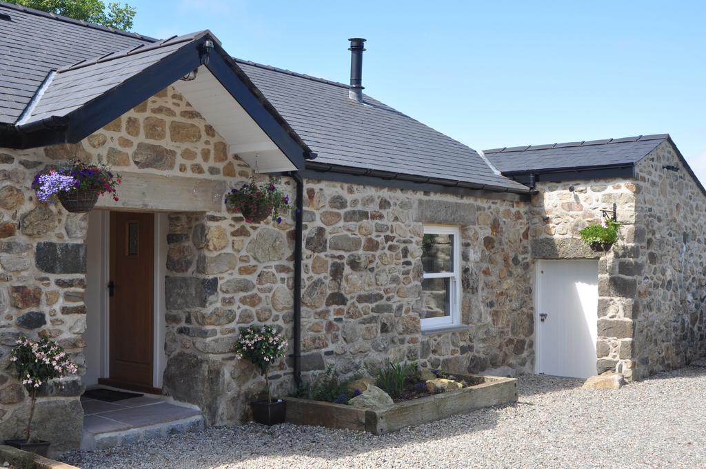 Вилла The Barn At Cae Bach Gwalchmai Экстерьер фото