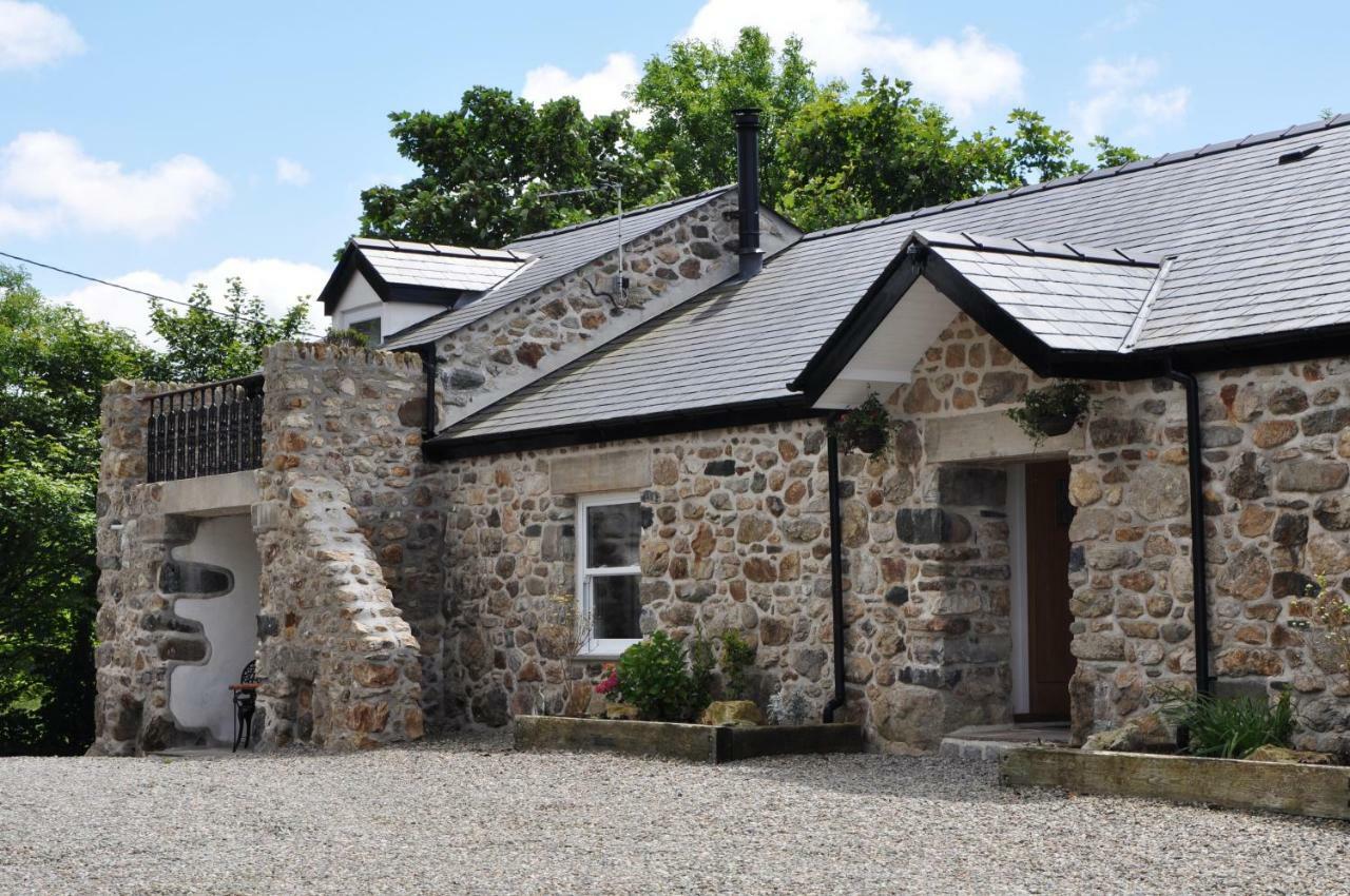 Вилла The Barn At Cae Bach Gwalchmai Экстерьер фото